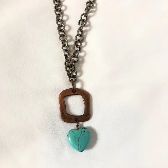 Heart Necklace - Picture 6 of 9